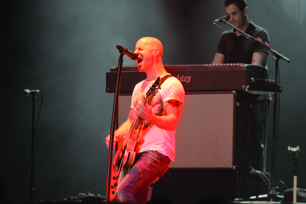 Chris Daughtry performs in Bobcat Arena on October 11, 2015. (TBL/Amelia Manasterli)